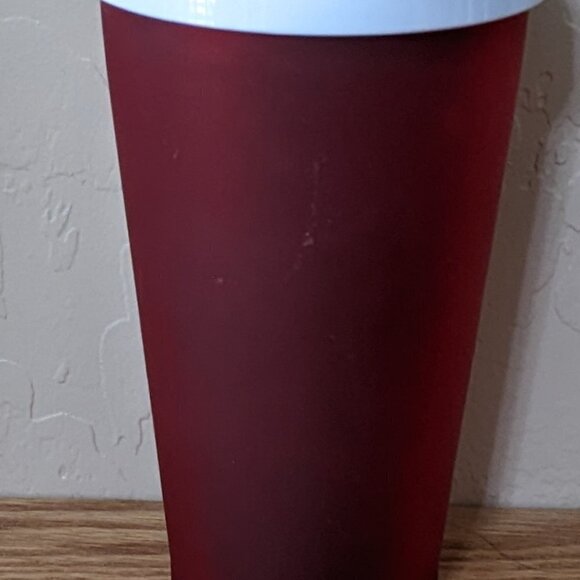 Starbucks Frosted Red Matte Holiday 16 oz. Tumbler - Picture 3 of 3